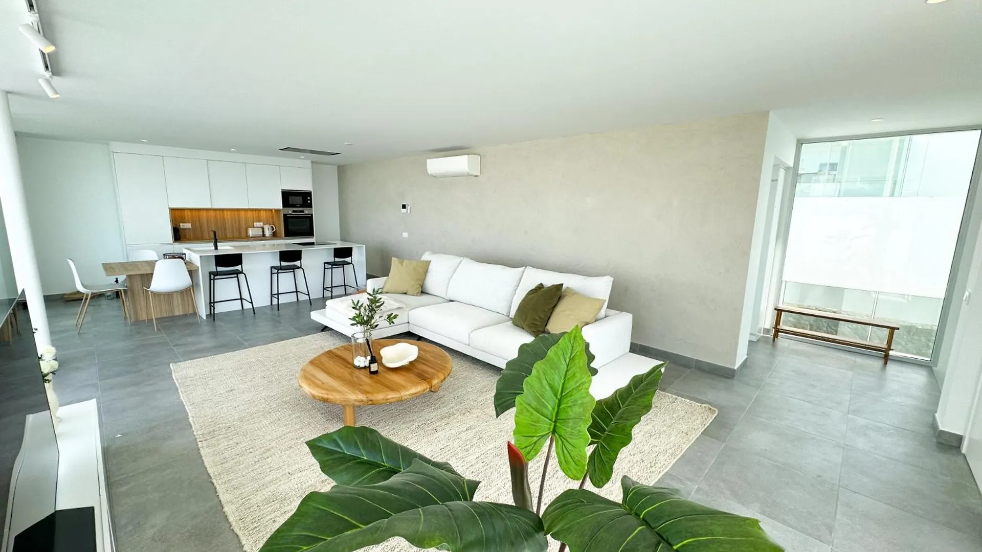 Villa Jan With Heated Pool 아데제 스페인