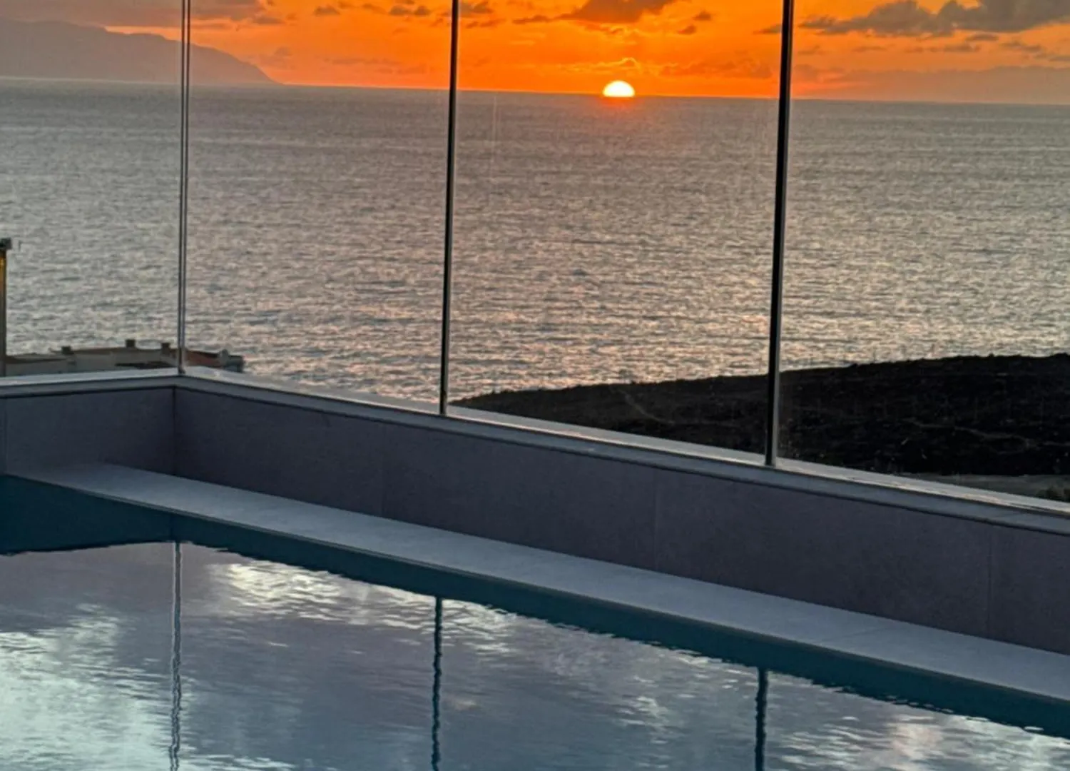 Villa Jan With Heated Pool 아데제